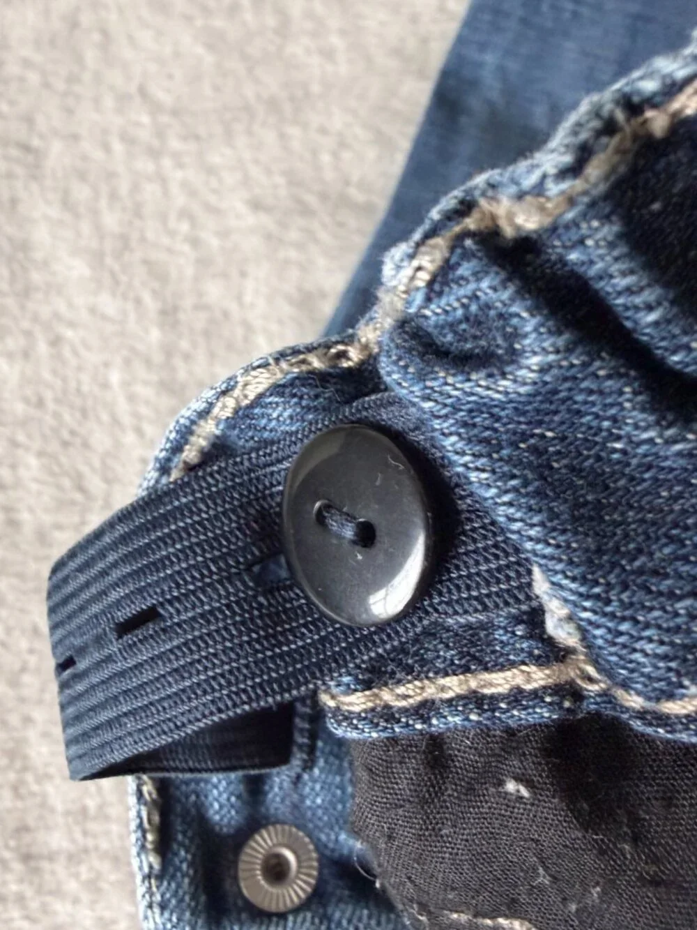 GAP Barrel Leg Pull-On 5 pocket Adjustable Waist Stretch Slim Denim Jeans